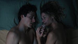 Naked — foto 1