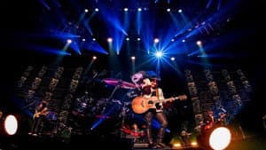 MR.CHILDREN -TOUR- POPSAURUS 2012 — foto 1