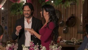 Rafael pide la mano de Fernanda