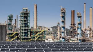 Le système Total, anatomie d'une multinationale de l'énergie — foto 1