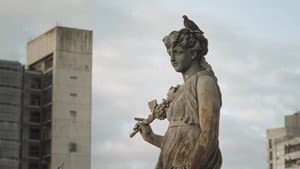 Mil rostros — foto 1