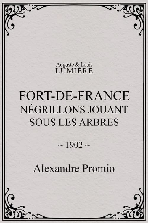 Fort-de-France : négrillons jouant sous les arbres